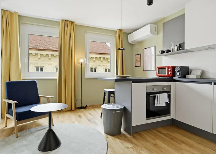 Ξενοδοχείο με διαμερίσματα Premium With Air Conditioning - Doverys Yard 4*