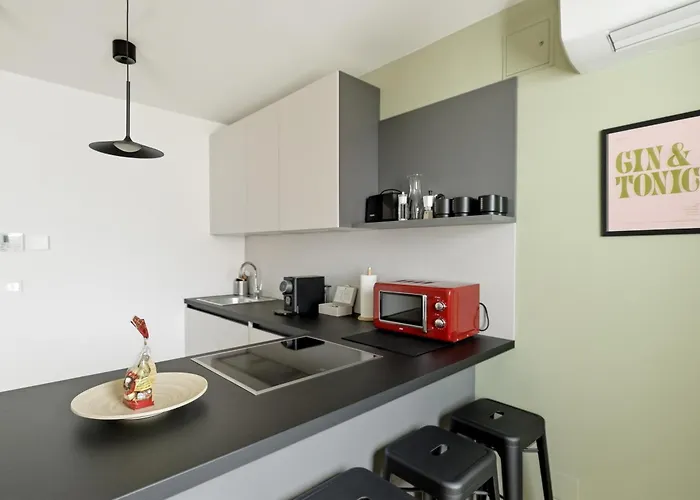 Premium With Air Conditioning - Doverys Yard 4*