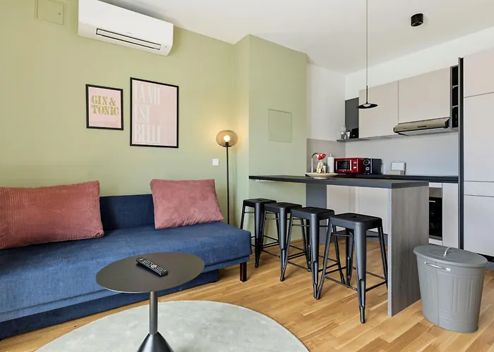 Ξενοδοχείο με διαμερίσματα Premium With Air Conditioning - Doverys Yard