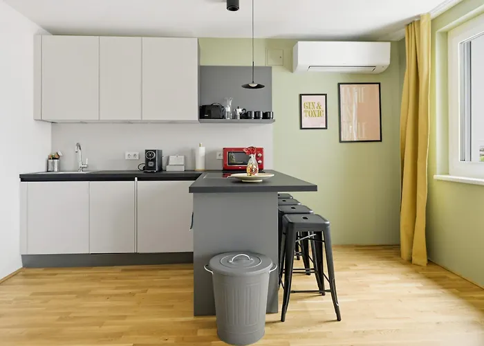 Aparthotel Premium With Air Conditioning - Doverys Yard 4*